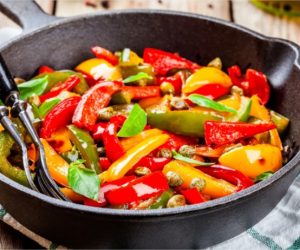 Poêlée poivrons concombres
